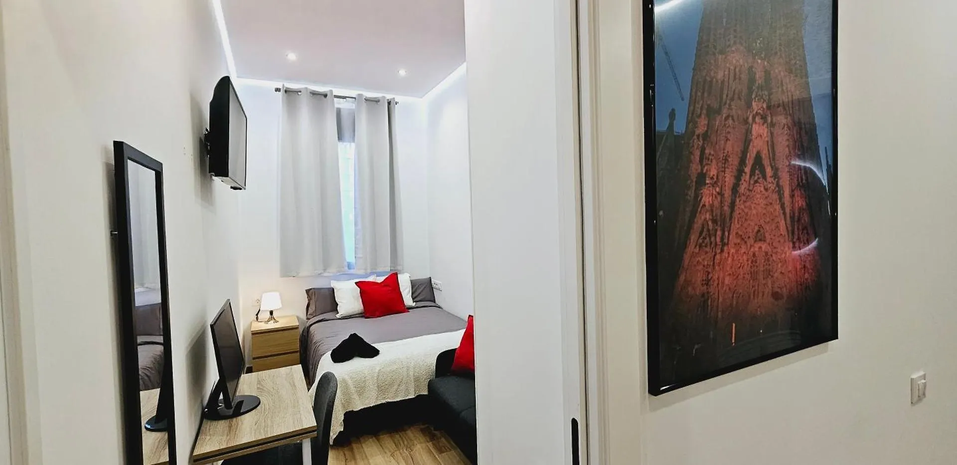Gran Apartamento Ideal Grupos Muy Cerca Barcelona Badalona Apartment